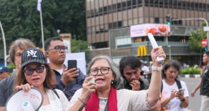 Suara Ibu Indonesia: Lindungi Mahasiswa dan Batalkan UU TNI