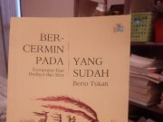 Cermin Ingatan Kolektif dan Percakapan Kultural: Membaca Berto Tukan
