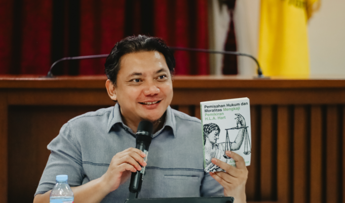 Taufik Basari: Hukum Tidak Pernah Netral, Ia Selalu Menjadi Arena Pertarungan Politik dan Moralitas