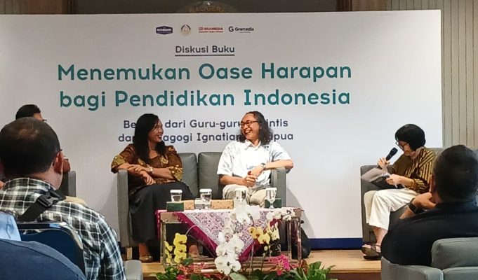Kisah Para Guru Perintis di Bumi Cendrawasih