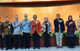 Pendidikan sebagai Perjalanan Manusia